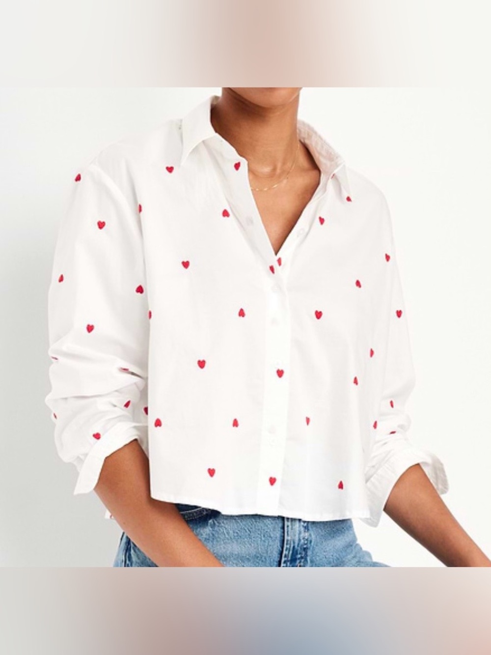 Old Navy
Cropped Button-Down Shirt
With Tiny Red Hearts